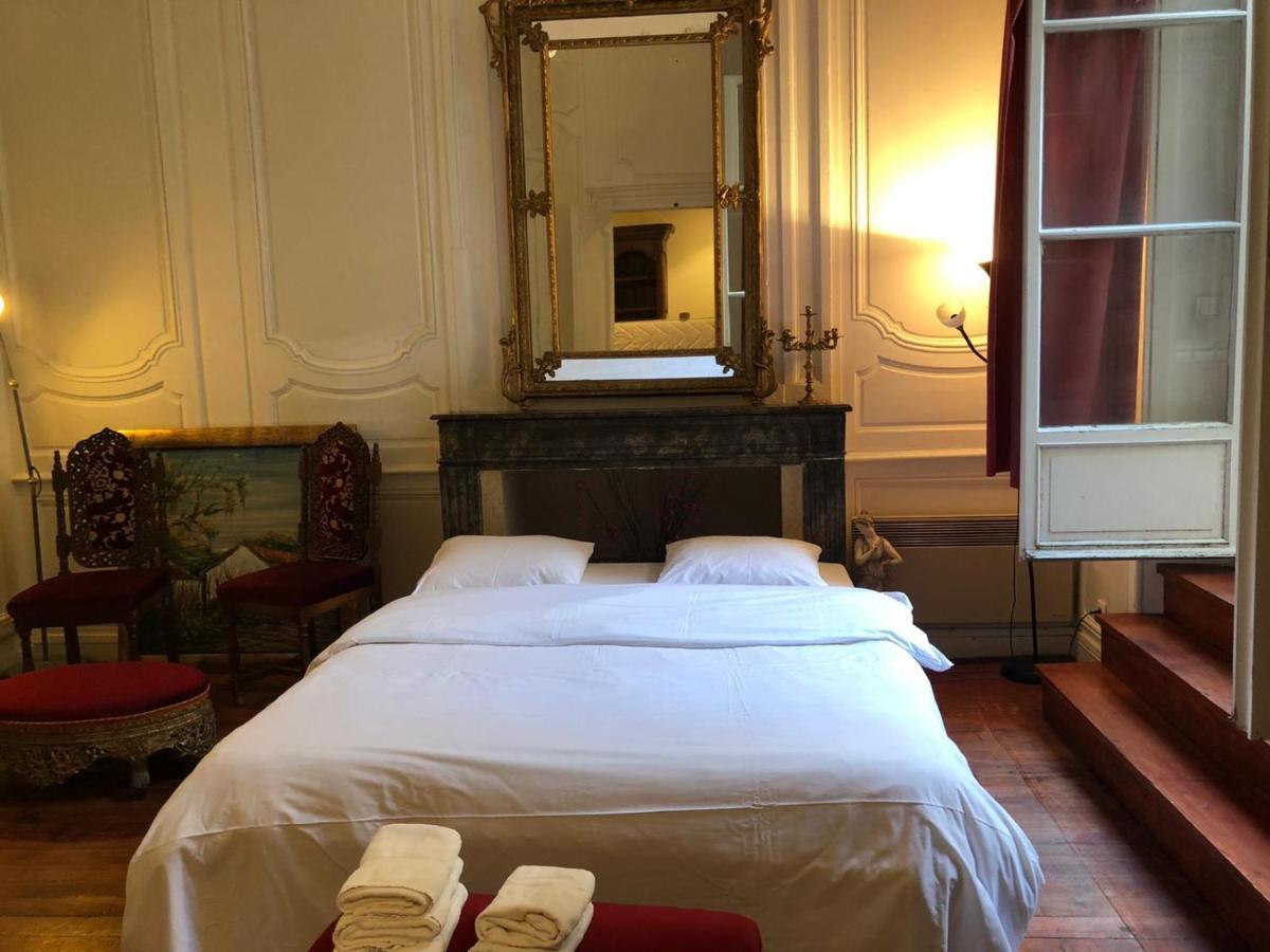 Cosy Appartement In Old City Center Bordeaux Exterior foto